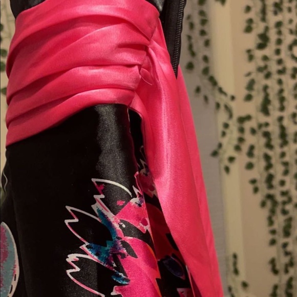 Silk summer dress, rainbow, pink waist ribbon, low back zipper, low chest cut - Picture 6 of 7